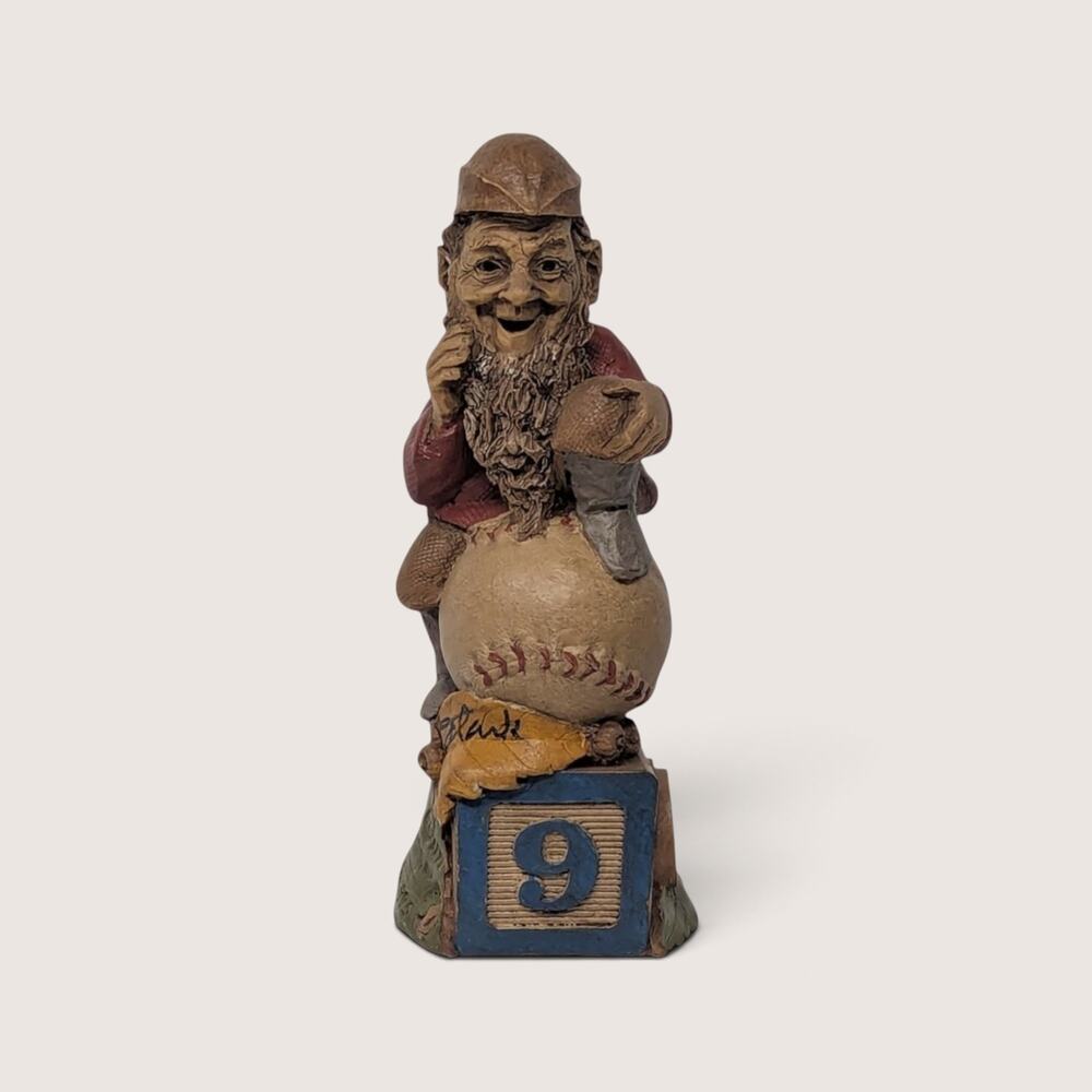 Vintage Tom Clark Cairn Studio Gnome Signed Figurine Nine